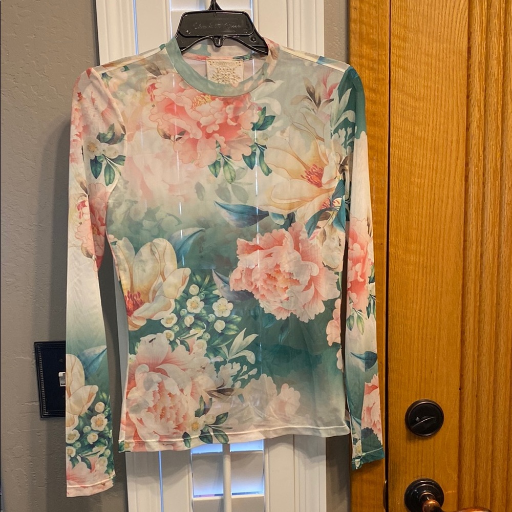 Johnny Was  Polyester/Spandex top. Size M